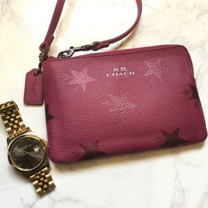 COACH Limited Edition Cranberry Star Canyon Wristlet with dust bag - NWOT